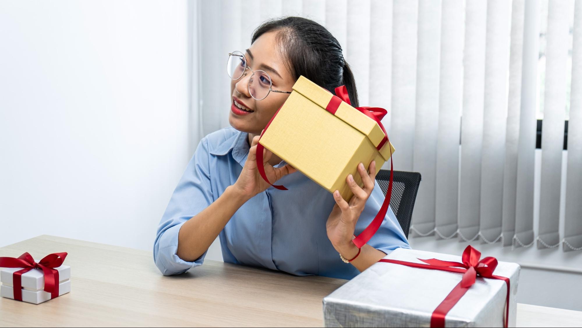 custom-corporate-gifts